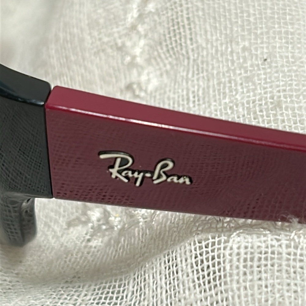 Ray-Ban Polarized sunglasses with case - Picture 4 of 14